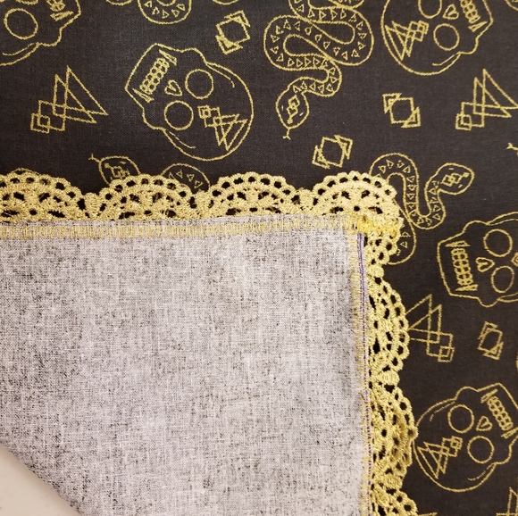 Handmade Table Runner/Centerpiece Set - Picture 6 of 6